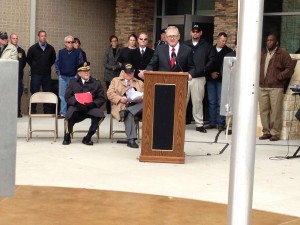 Dr. Bill Knight Addresses the Veteran's Day Ceremony